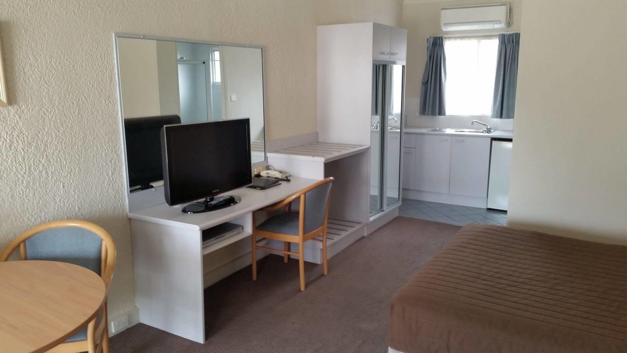 Boulevarde Motor Inn Wagga Wagga Zewnętrze zdjęcie